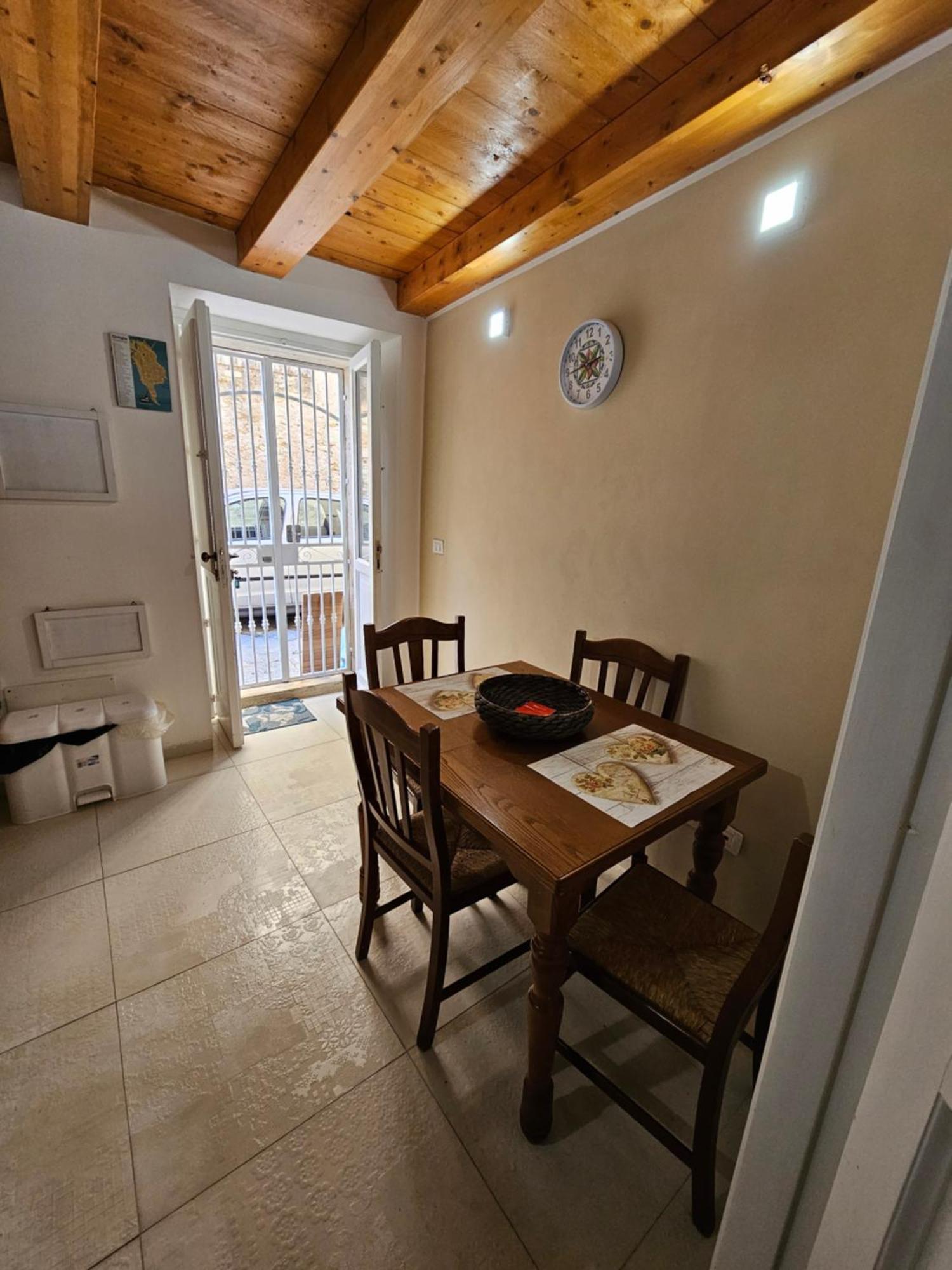 Perla Marina Ortigia Villa Сиракуза Екстериор снимка